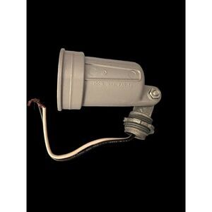 GAMPAK WEATHERPROOF METAL LAMPHOLDER  14330‎